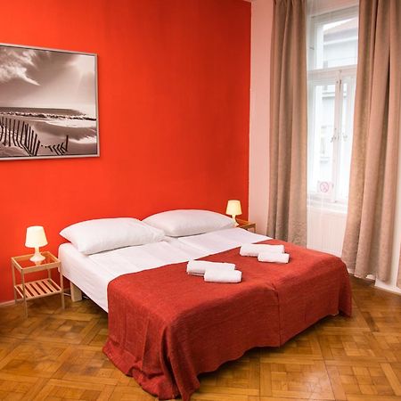פראג Welcome Apartments On Lublanska מראה חיצוני תמונה